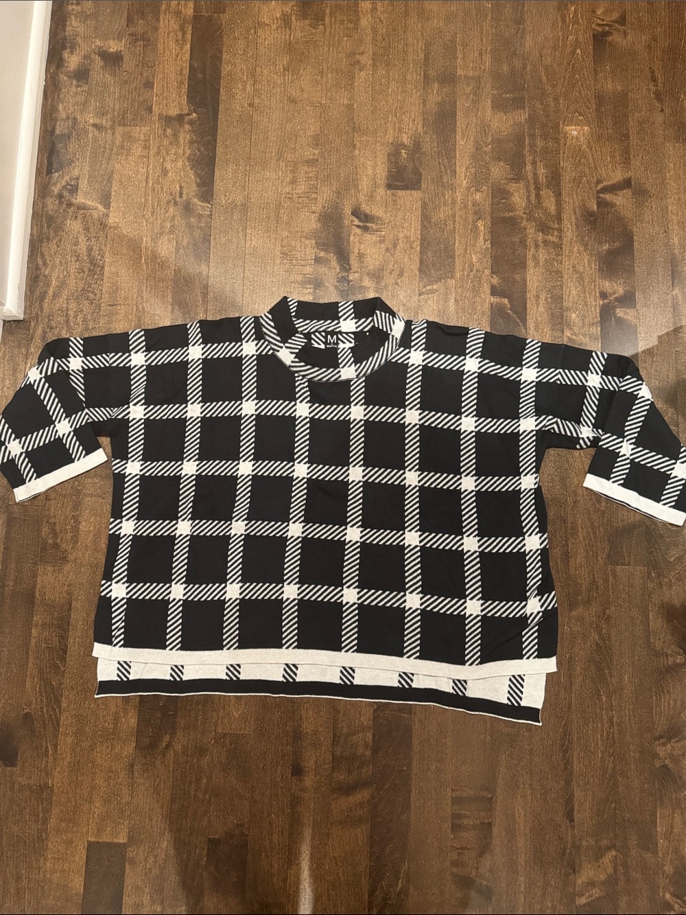 Womens Black & White Windowpane Sweater - Brand: